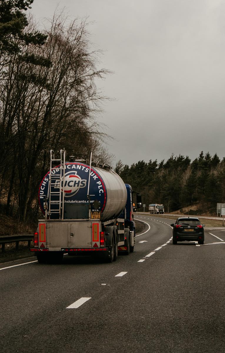 Telematyka w przemyśle transportowym – jak technologia rozwiązuje problemy