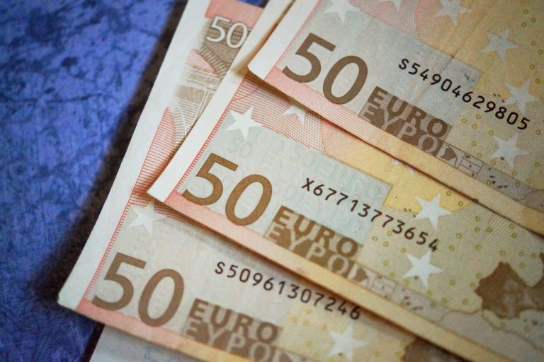 Na co zwrócić uwagę przy podpisywaniu umowy kredytowej?